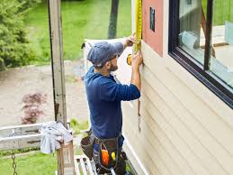 Best Custom Trim and Detailing for Siding  in Pewee Valley, KY